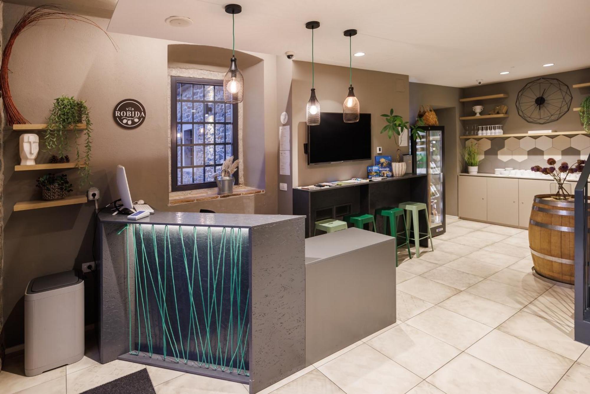 Vila Robida Rooms & Spa Črni Kal Eksteriør billede